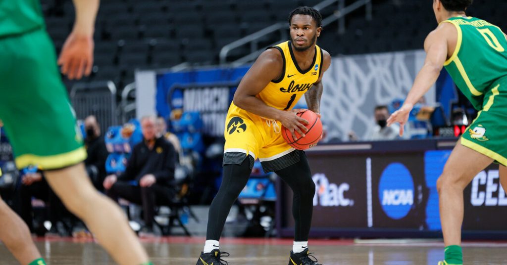 March Weirdness: Covering the N.C.A.A. Basketball Tournaments