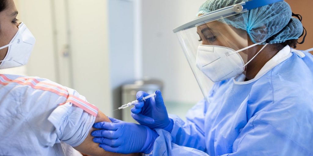 What is the new coronavirus Delta variant, and should Americans be worried? – USA TODAY